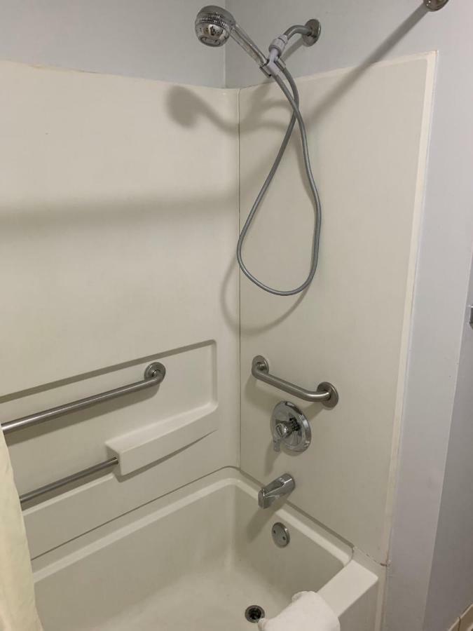 Key West Inn - Childersburg Экстерьер фото